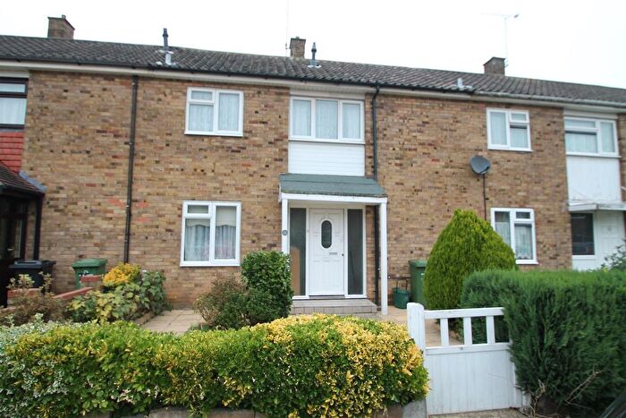 Property To Rent In Great Knightleys, Laindon, Basildon, SS15