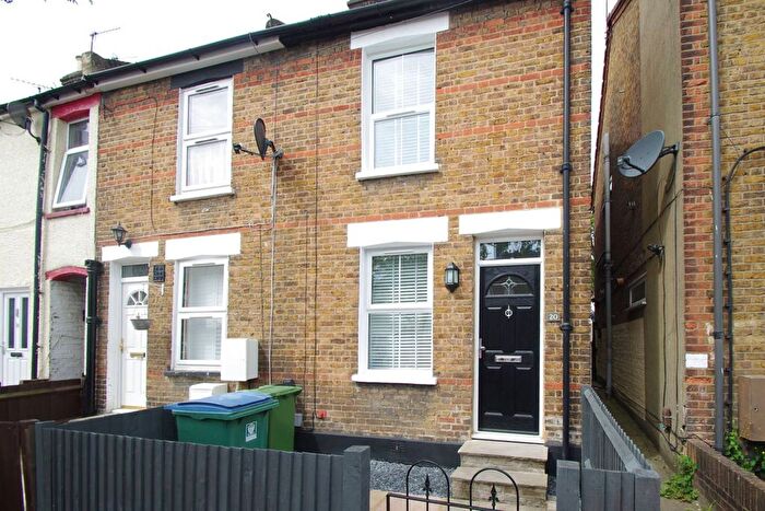 2 Bedroom Terraced House To Rent In Sotheron Road, Watford, WD17