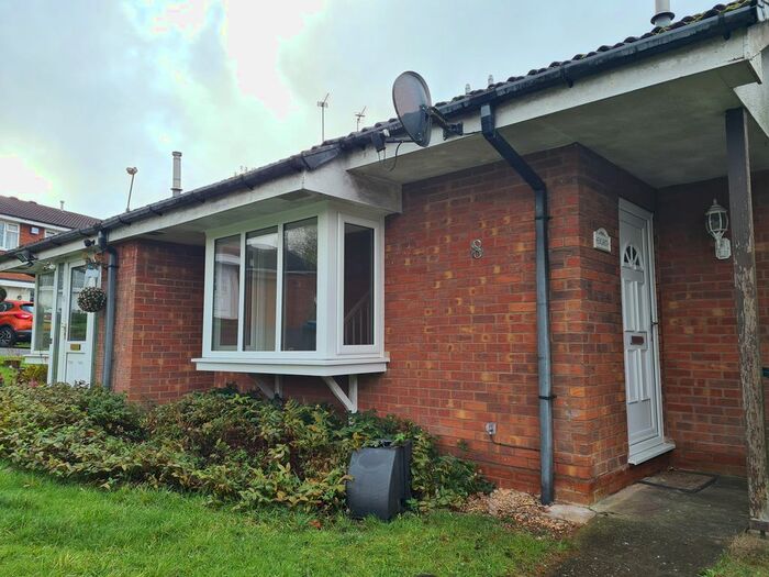 1 Bedroom Flat To Rent In Willmore Grove, Kings Norton, Birmingham, B38