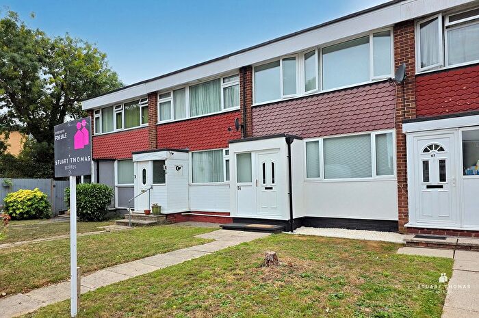 3 Bedroom Terraced House For Sale In Templewood Court, Hadleigh, SS7