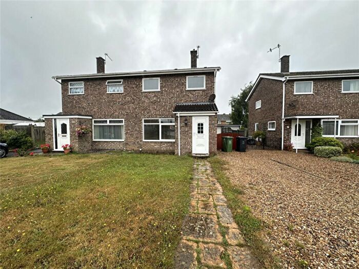 3 Bedroom Semi-Detached House To Rent In Heather Gardens, Belton, Great Yarmouth, Norfolk, NR31