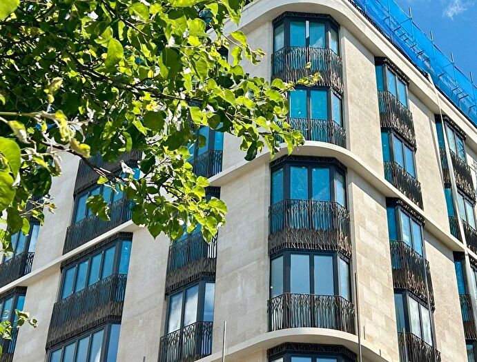 1 Bedroom Flat For Sale In Great Portland Street, Marylebone, London, W1W