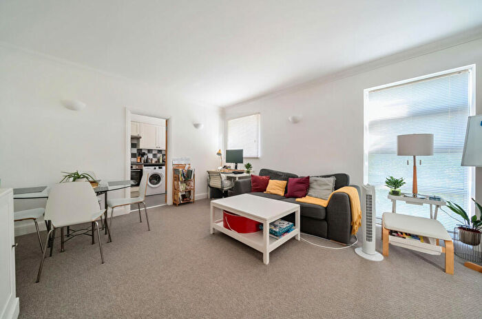 2 Bedroom Apartment To Rent In Hudson Yard House, A Onega Gate, London, SE16