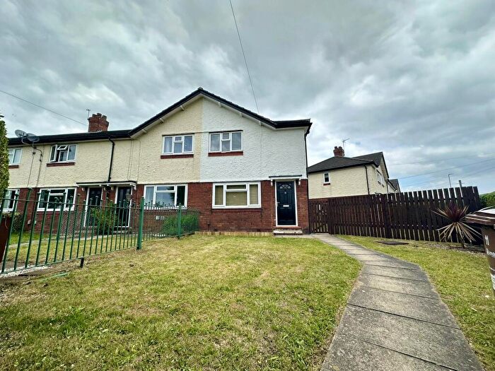 2 Bedroom House To Rent In Sutton Crescent, Leeds, LS14