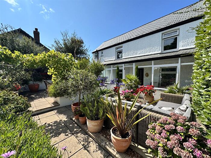 4 Bedroom Detached House For Sale In Polgoda Road, Goonhavern, Truro, TR4