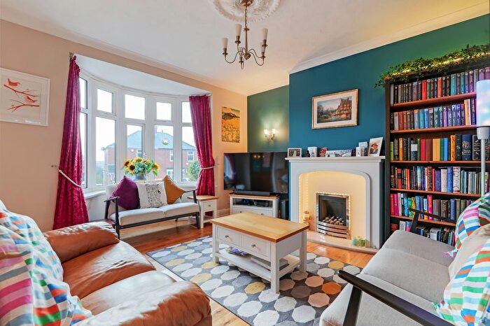 3 Bedroom Semi Detached House For Sale In Oswestry Road, Sheffield Lane Top, S5