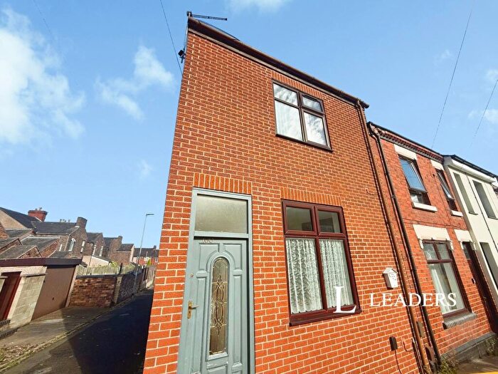 2 Bedroom Terraced House To Rent In Oak Street, Stoke-on-Trent, Staffordshire, ST1