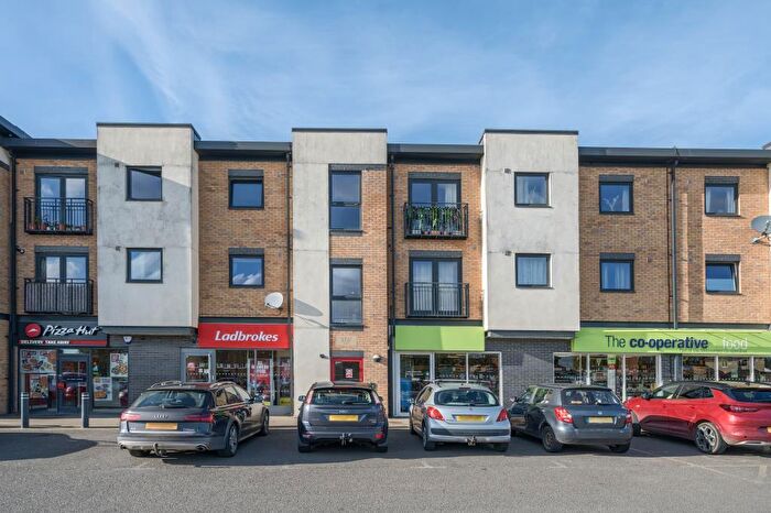 2 Bedroom Apartment To Rent In Buckingham Road, Audley House, OX26