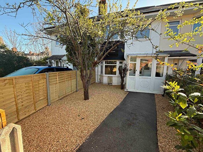 3 Bedroom Flat To Rent In Palmerston Road, Bournemouth, BH1