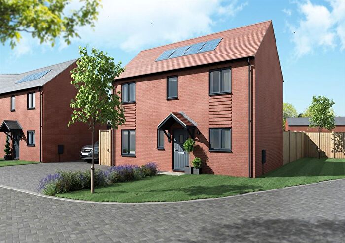 3 Bedroom Detached House For Sale In Eastwood, Bradwell, Great Yarmouth, NR31