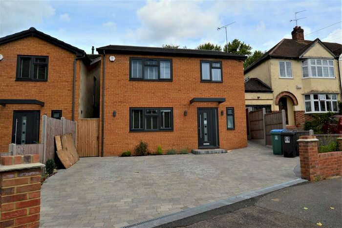 4 Bedroom Detached House To Rent In Rosecroft Drive, Watford, WD17