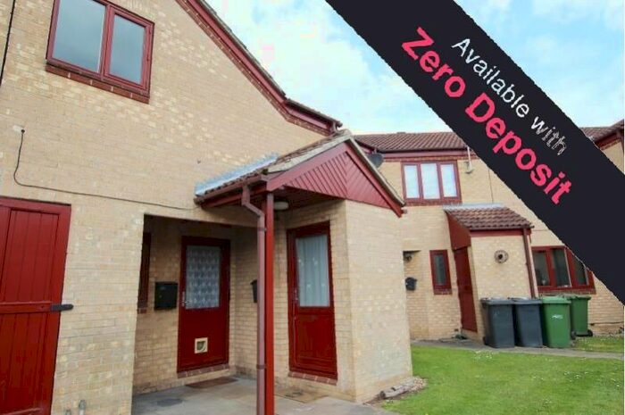 2 Bedroom Flat To Rent In Danish Court, Werrington, Peterborough, PE4