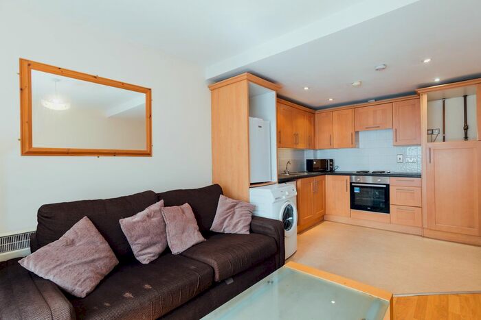 2 Bedroom Flat To Rent In Shakespeare Street, Loughborough LE11