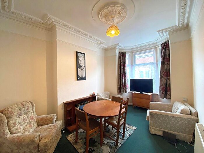 4 Bedroom Terraced House To Rent In Chetwynd Road, Southsea, PO4