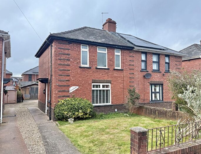 3 Bedroom Semi-Detached House For Sale In Chaucer Avenue, Exeter, EX2