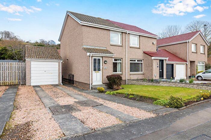 2 Bedroom Semi-Detached House For Sale In Duncanson Drive, Burntisland, KY3