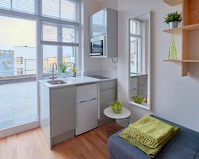 Studio To Rent In Pentonville Road, London, N1