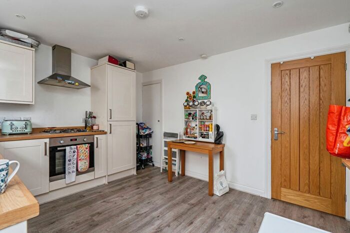3 Bedroom Detached House For Sale In Copnor Road, Portsmouth, Hampshire, PO3