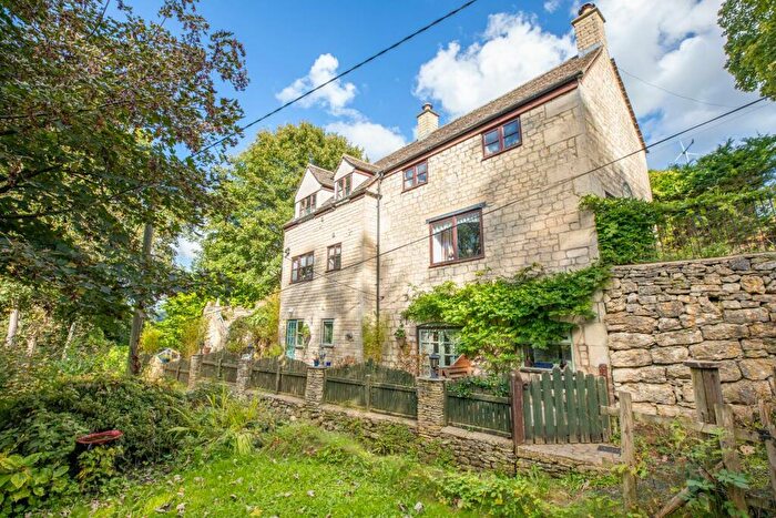 3 Bedroom Detached House For Sale In Bath Road, Nailsworth, GL6