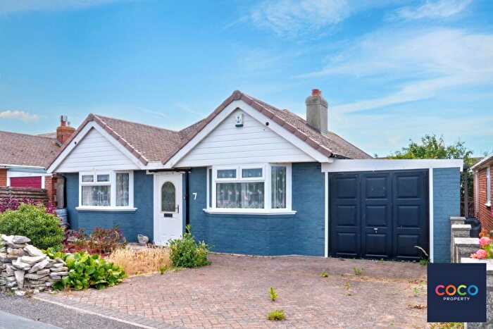 2 Bedroom Detached Bungalow For Sale In Reap Lane, Portland, Dorset, DT5