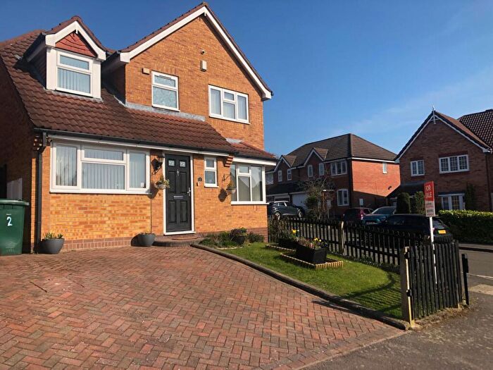 4 Bedroom Detached House For Sale In Hilton Close, Newhall, Swadlincote, DE11