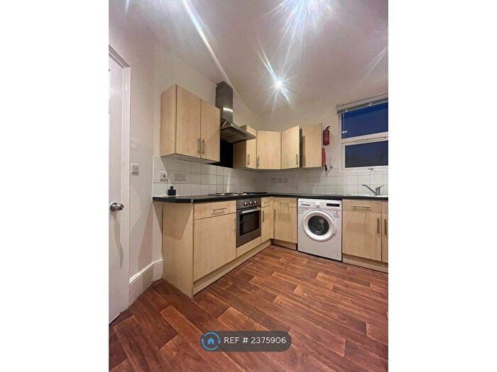1 Bedroom Flat To Rent In Bostall Hill, London, SE2