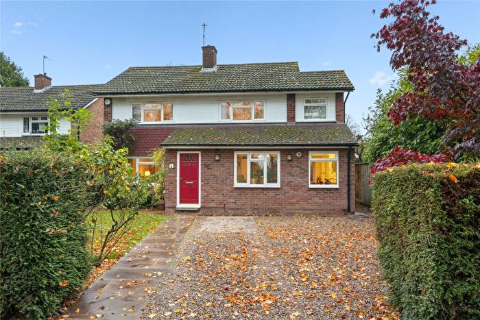 3 Bedroom Detached House For Sale In Seymour Road, East Molesey, Surrey, KT8