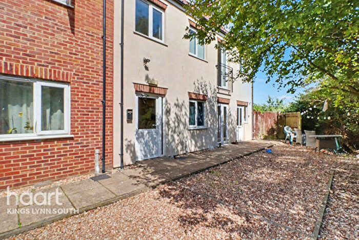 2 Bedroom Flat For Sale In Duggie Carter Court, King's Lynn, PE30