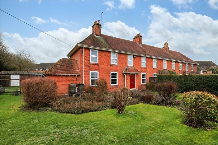4 Bedroom Semi Detached House For Sale In Holders Road, Amesbury, Salisbury, Wiltshire, SP4