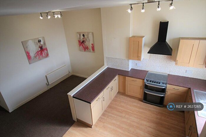 2 Bedroom Flat To Rent In Whalley Road, Clayton Le Moors, Accrington, BB5