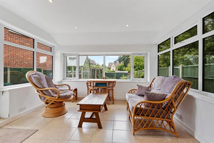 3 Bedroom Detached Bungalow For Sale In Upper Heyshott, Petersfield, GU31