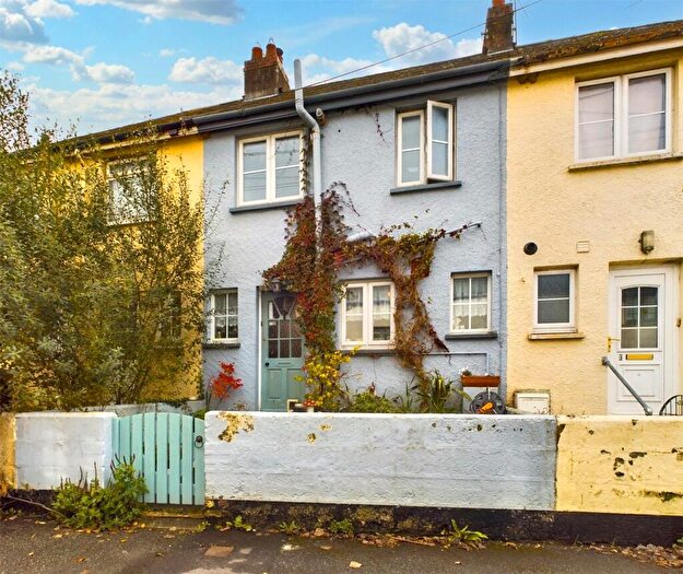 2 Bedroom Terraced House For Sale In Spicers Lane, Stratton, EX23