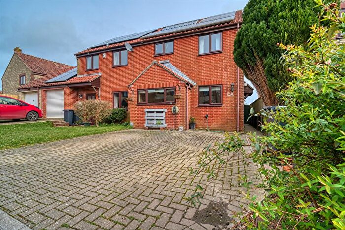 3 Bedroom Semi Detached House For Sale In Wheat Close, Kingston, Sturminster Newton, DT10