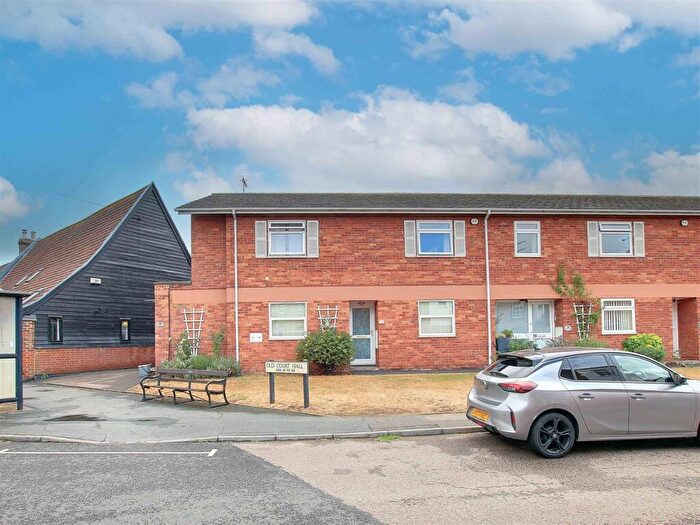 2 Bedroom Maisonette For Sale In Old Court Hall, Godmanchester, PE29
