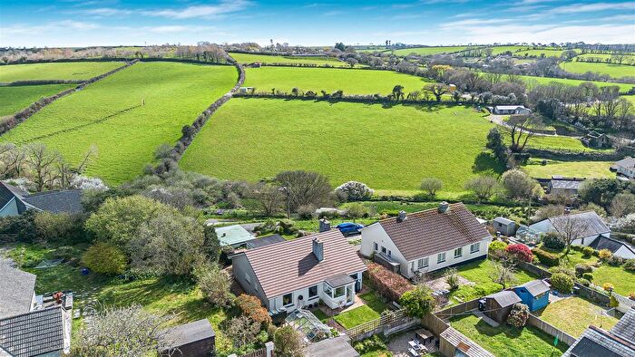 3 Bedroom Bungalow For Sale In Well Street, Tregony, Truro, TR2