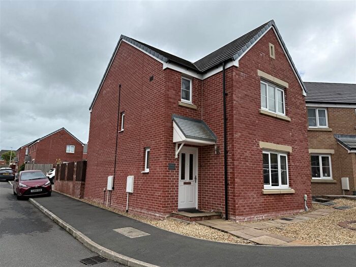 3 Bedroom Detached House For Sale In Ffordd Y Glowyr, Carway, Kidwelly, SA17