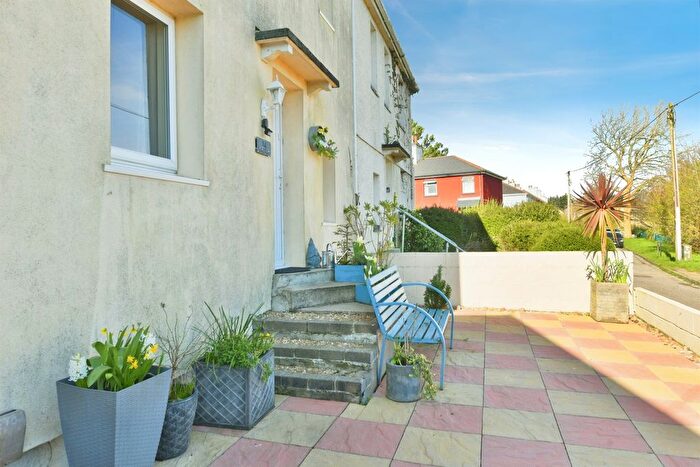 3 Bedroom Semi Detached House For Sale In River View, Saltash, PL12