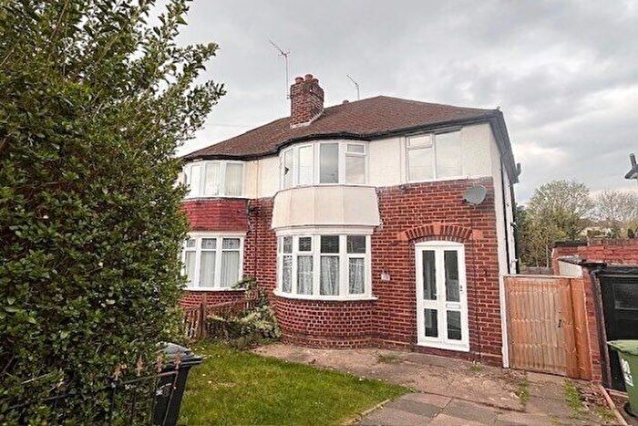 3 Bedroom Property To Rent In Windsor Grove, Stourbridge, DY8