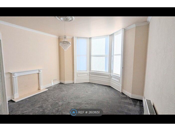 1 Bedroom Flat To Rent In Berkeley Court, Southport, PR9