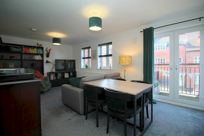 1 Bedroom Flat To Rent In Goods Yard Close, Loughborough, LE11