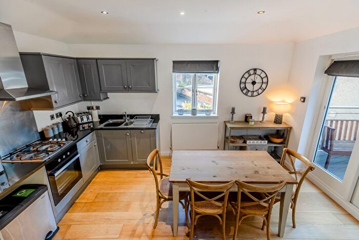 1 Bedroom Flat For Sale In Crofts Lane, Ross-On-Wye, Herefordshire, HR9
