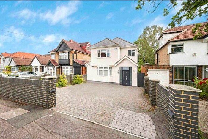 Detached House To Rent In Potter Street, Northwood, HA6