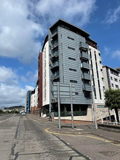 2 Bedroom Flat To Rent In Hawkhill, Dundee, DD1