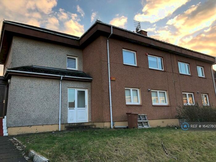 3 Bedroom Flat To Rent In Zena Street, Glasgow, G33