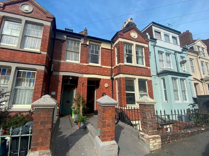 3 Bedroom Maisonette To Rent In Nelson Road, Hastings, TN34