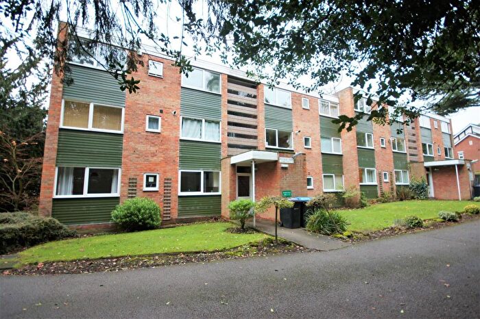 2 Bedroom Flat To Rent In Mayfield Court, Moseley, Birmingham, B13