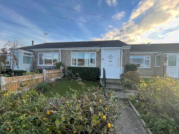 1 Bedroom Bungalow To Rent In Hopton Gardens, Hopton, Great Yarmouth, NR31