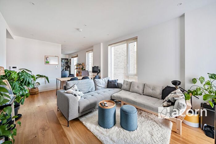 1 Bedroom Flat To Rent In New Tannery Way London, SE1