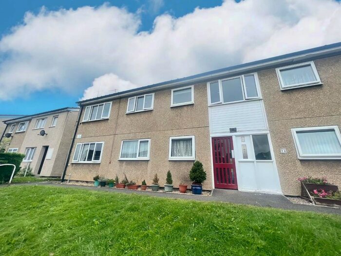 2 Bedroom Flat To Rent In Westbrook Road, Chapeltown, Sheffield, S35