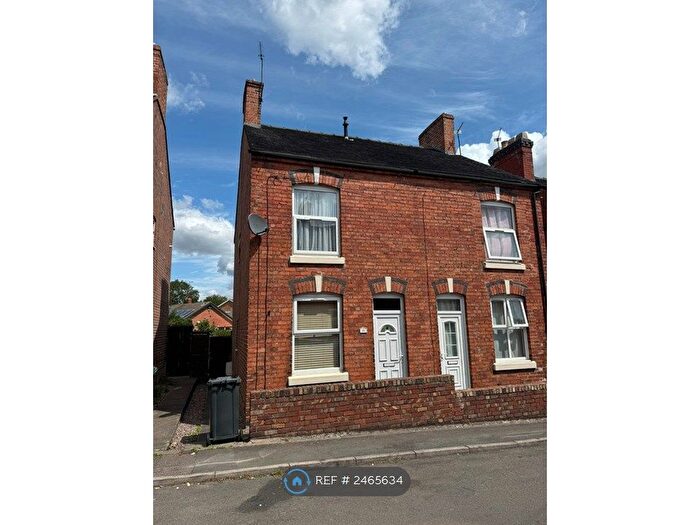 2 Bedroom Semi-Detached House To Rent In Parliament Street, Newhall, Swadlincote, DE11